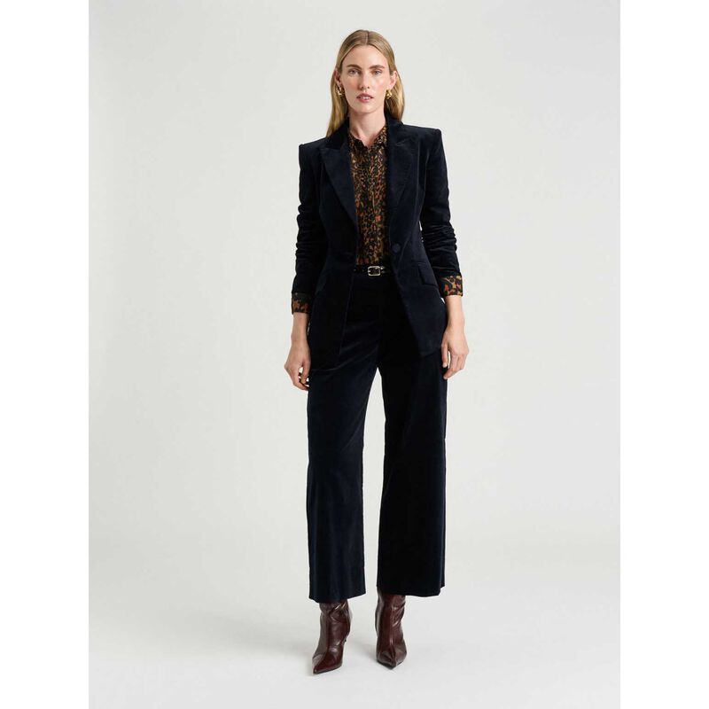 Veronika Maine Ink Stretch Velvet Fitted Blazer image number 3